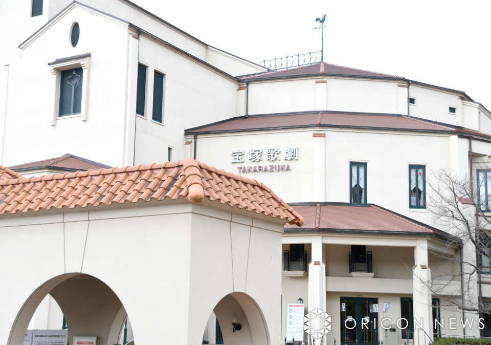 宝塚歌劇団、出演者らに対する無断撮影に声明　「残念ながら」新たな対応発表…「禁止といたします」（オリコン）