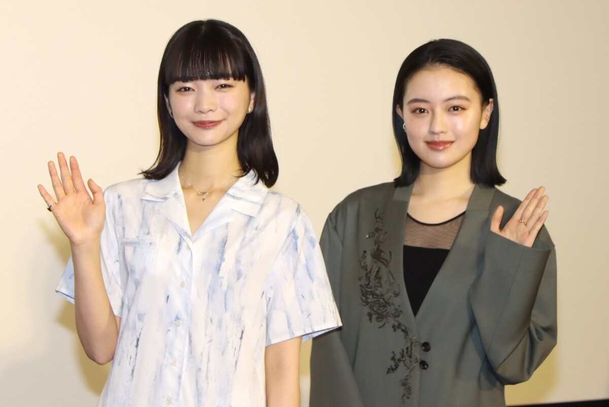 ＜風、薫る＞見上愛×上坂樹里主演の朝ドラ　初回視聴率14.9％　個人は8.3％（MANTANWEB）