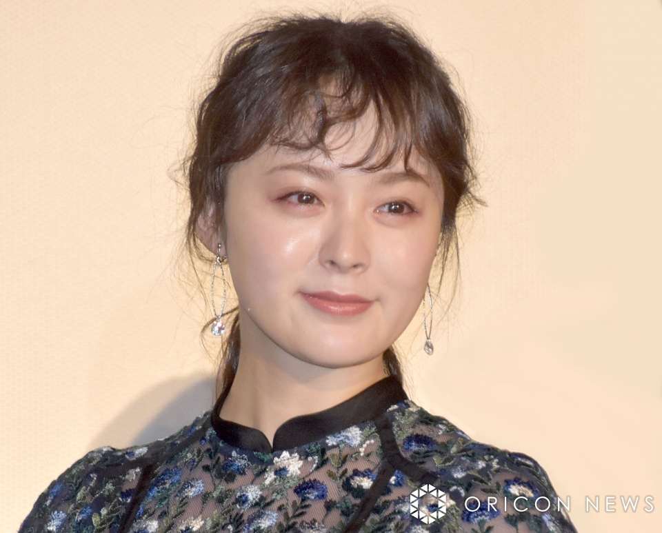 貫地谷しほり、26年所属の事務所退所＆独立を発表「40歳になった私の新たな一歩を見守っていただけると嬉しいです」（オリコン）